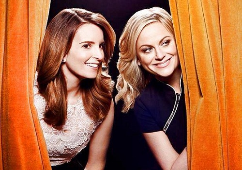 Tina Fey e Amy Poehler apresentam a cerimônia pelo segundo ano consecutivo